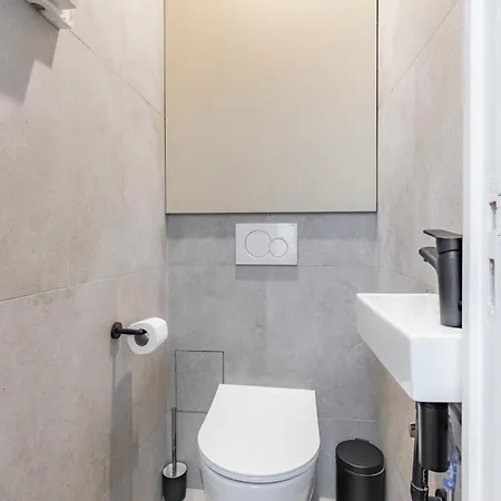 Apartment Spacious Air-conditioned In Bastille, 11th Paris